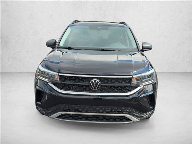 Used 2024 Volkswagen Taos S FWD image 2