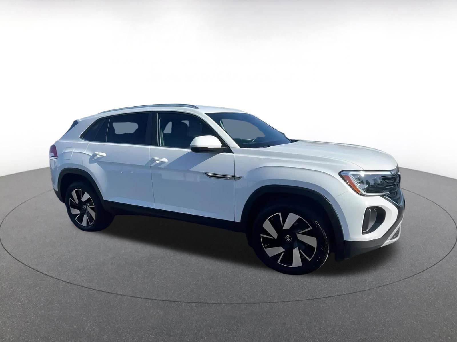 Used 2025 Volkswagen Atlas Cross Sport SE video 2