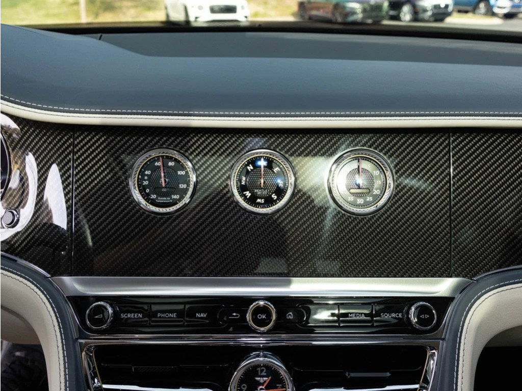 Certified 2022 Bentley Flying Spur W12 image 48