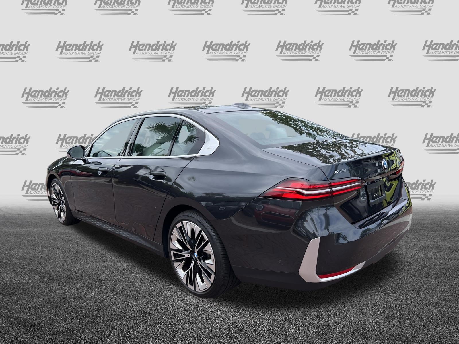 Certified 2026 BMW 540i xDrive AWD/4WD image 8