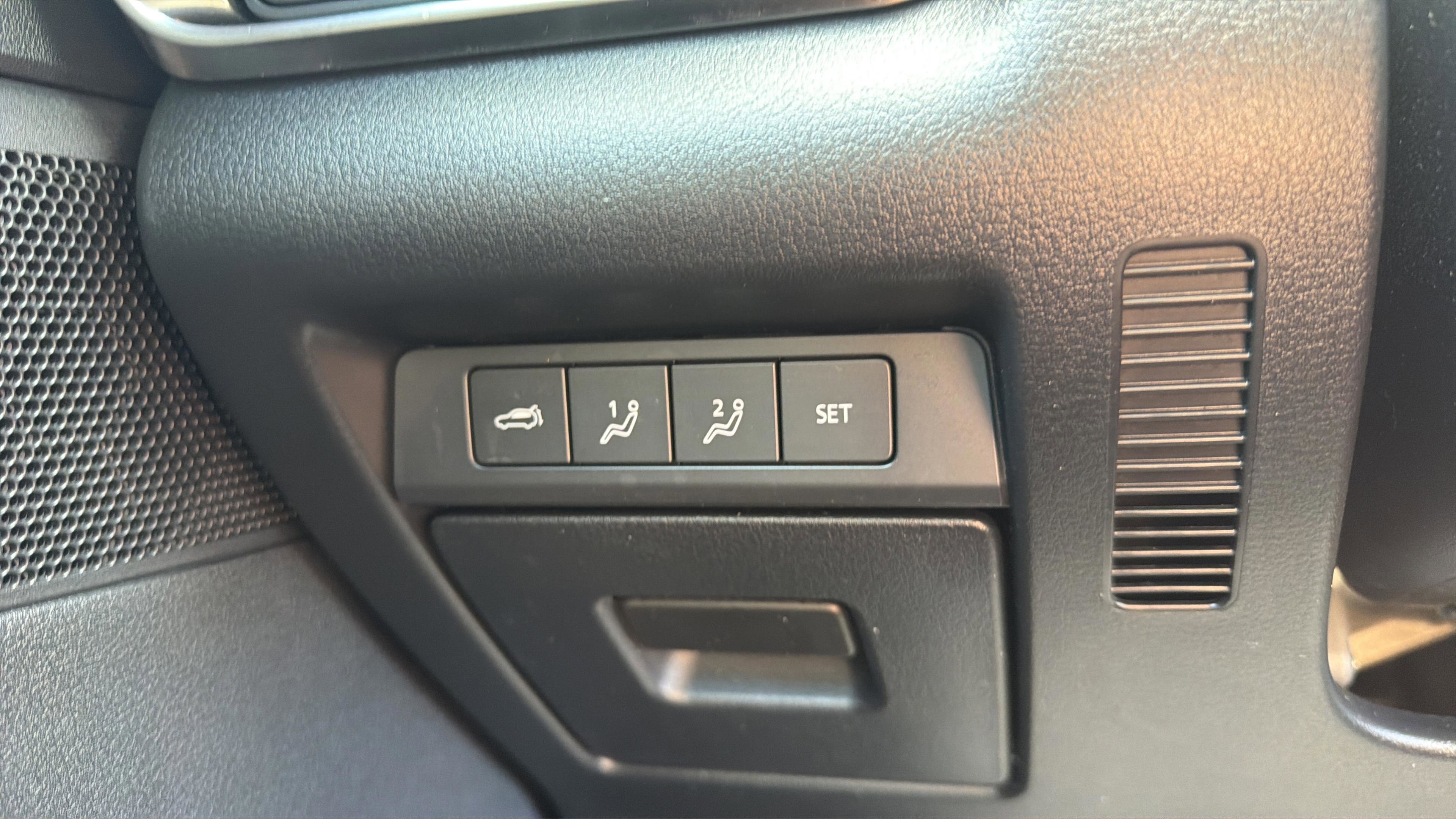 Used 2023 Hyundai Elantra N Line FWD image 23