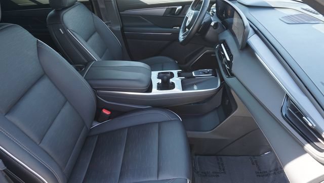 Certified 2026 Buick Enclave Sport Touring AWD/4WD image 22