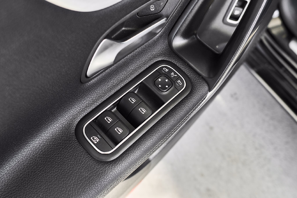 Used 2025 Mercedes-Benz CLA 250 4MATIC image 18