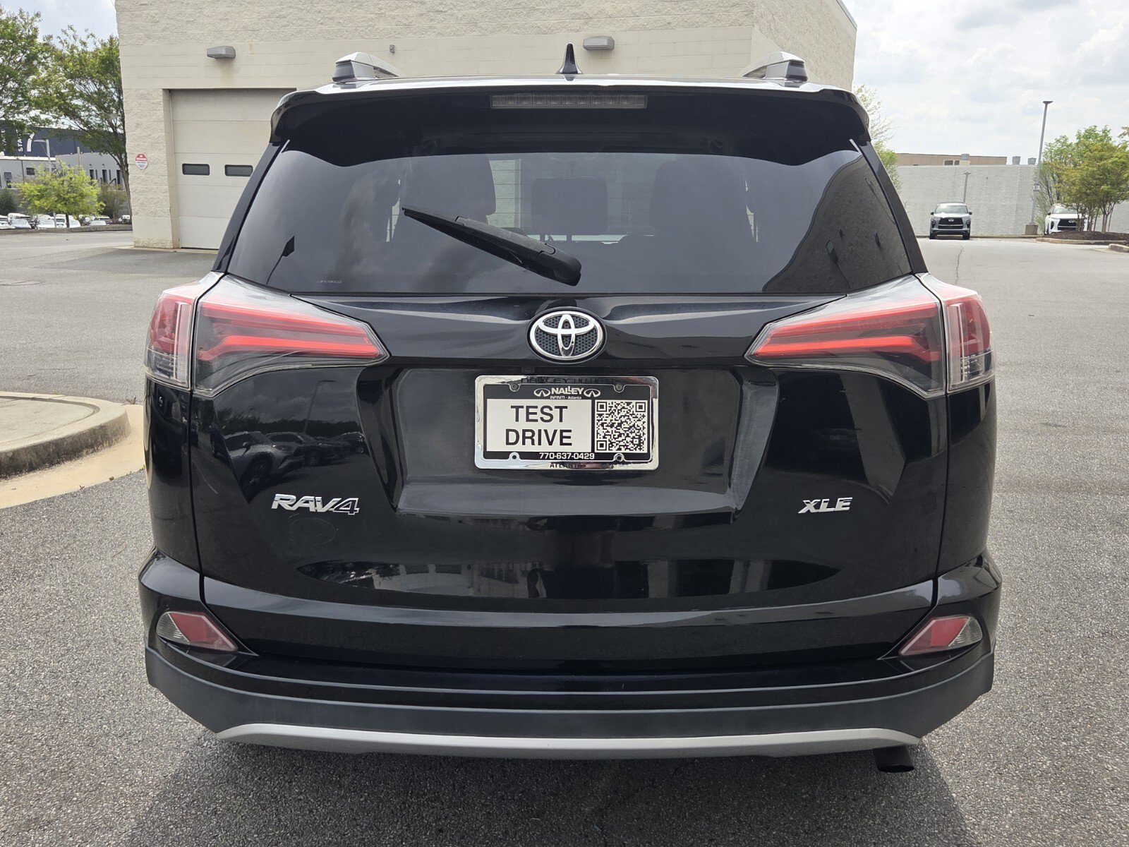 Used 2016 Toyota RAV4 XLE image 7