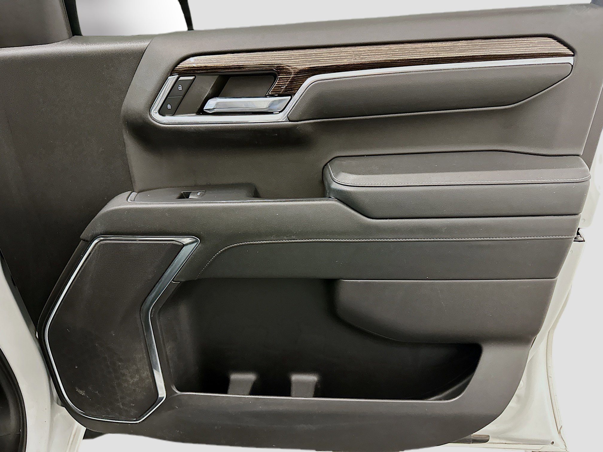 Used 2024 GMC Sierra 1500 Elevation image 33