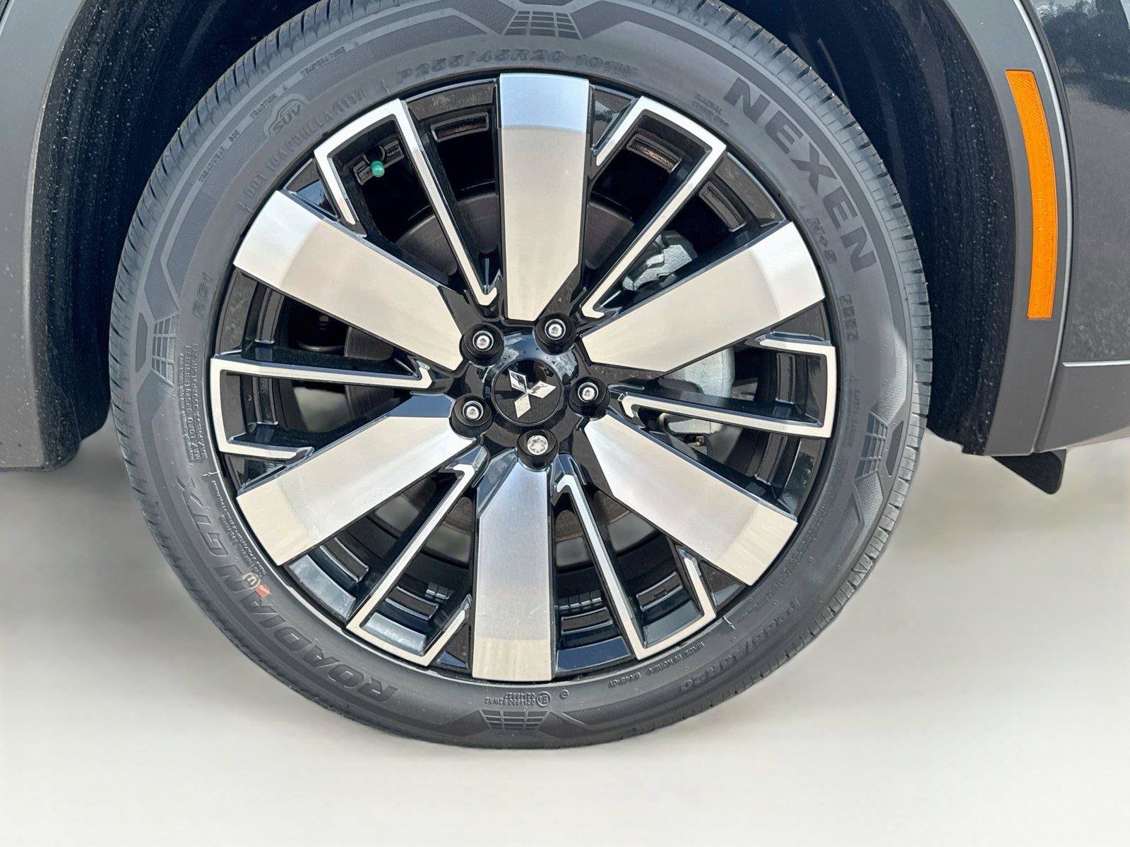 New 2026 Mitsubishi Outlander SE FWD image 35