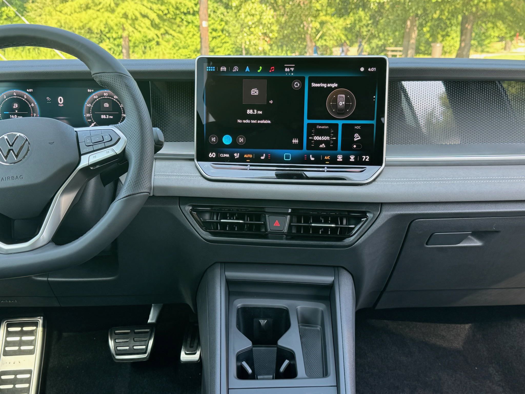 Certified 2026 Volkswagen Tiguan SE R-Line FWD image 49