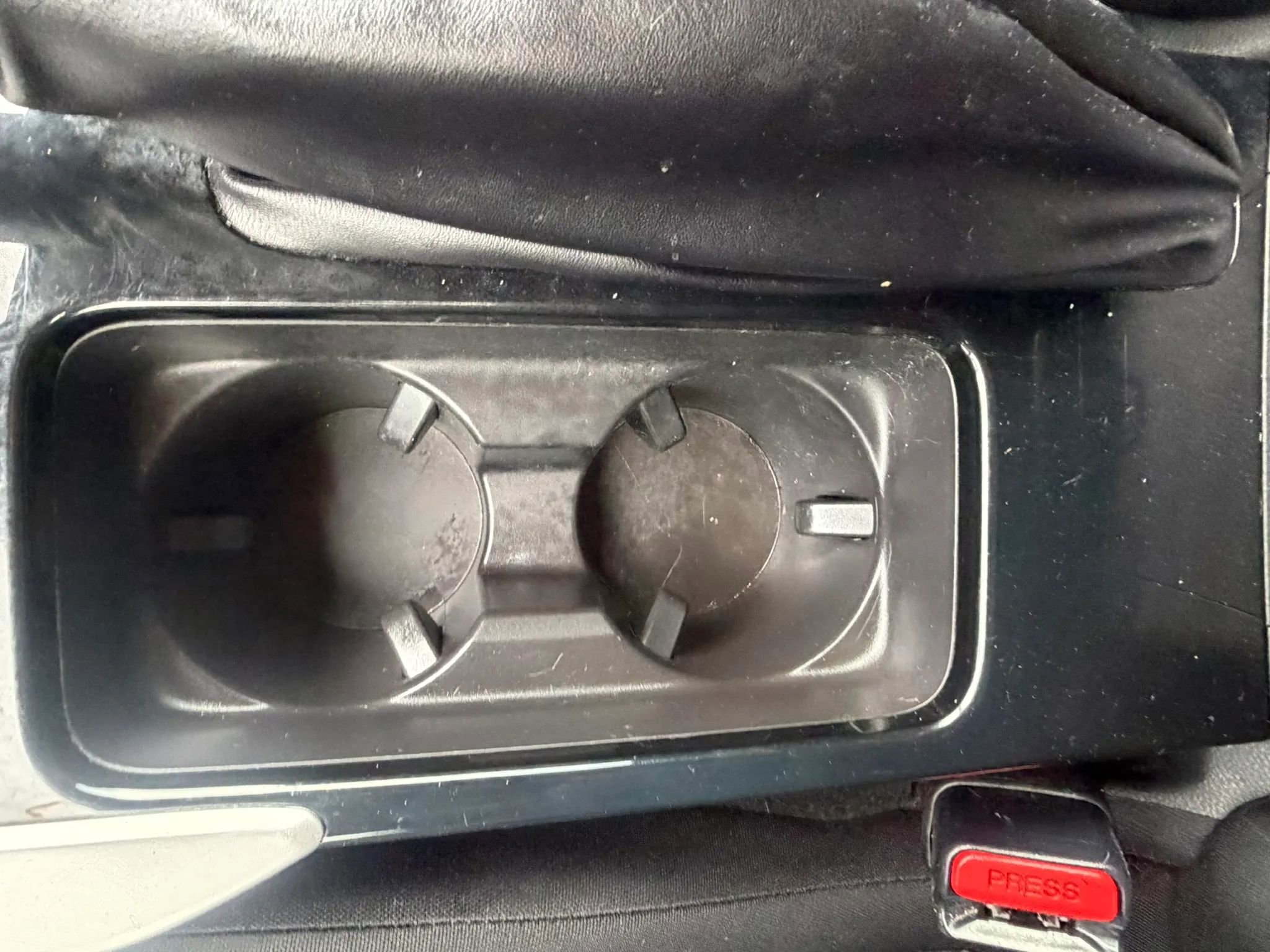 Used 2022 Mitsubishi Eclipse Cross LE FWD image 29