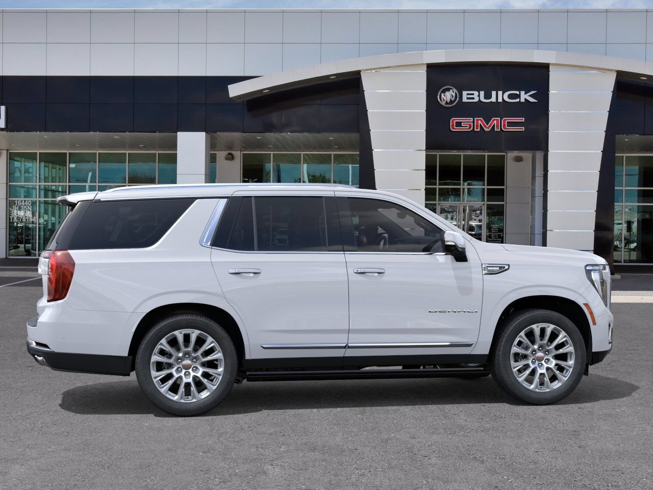 New 2026 GMC Yukon Denali w/ Denali Reserve Package AWD/4WD image 5