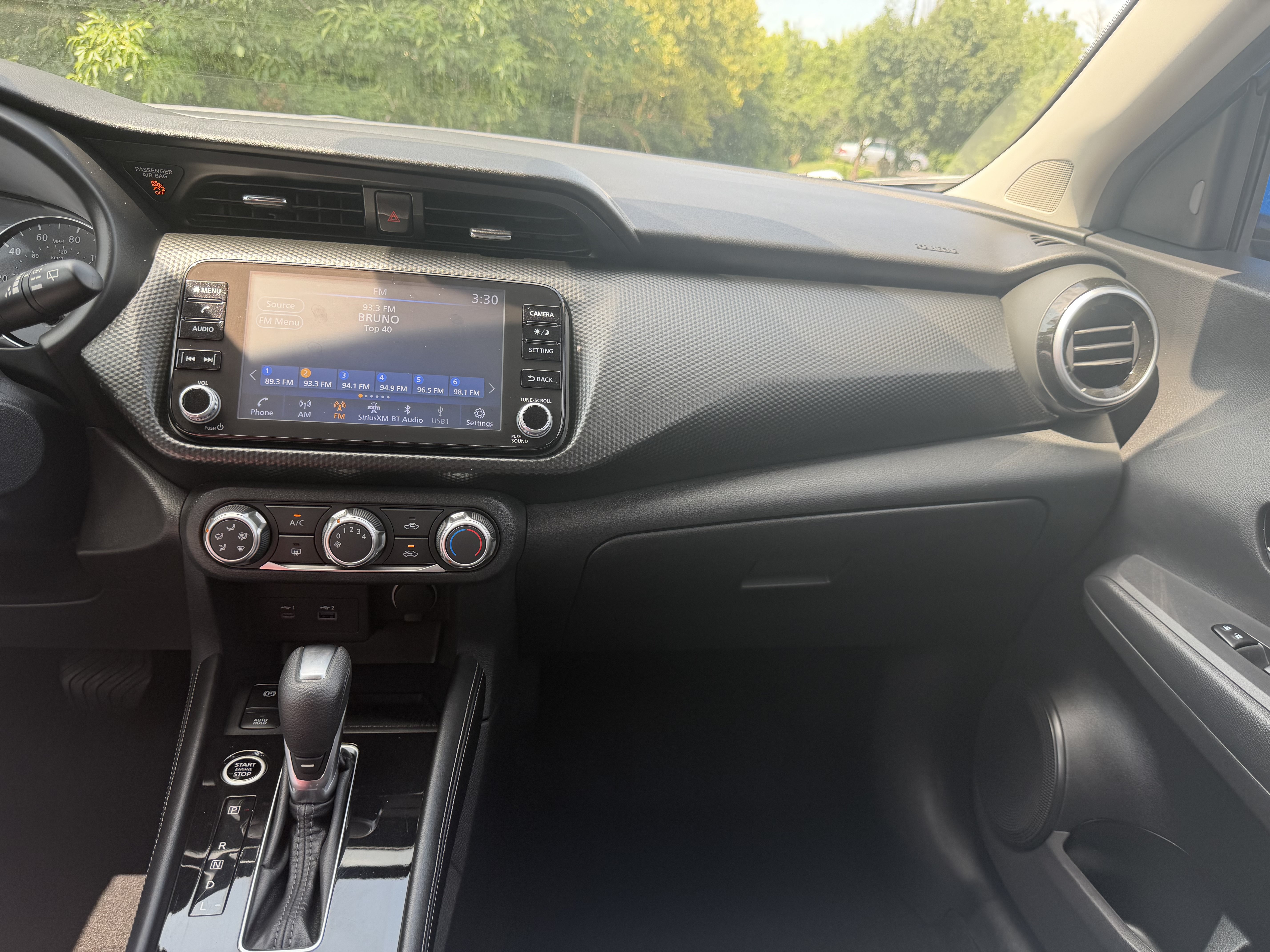 Used 2023 Nissan Kicks SV FWD image 16