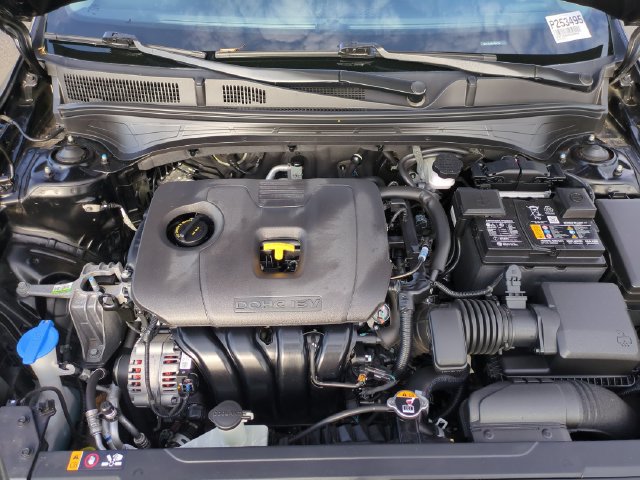 Certified 2023 Kia Forte LXS FWD image 32