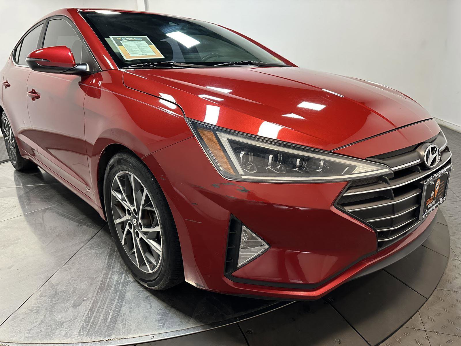 Used 2019 Hyundai Elantra Limited image 3
