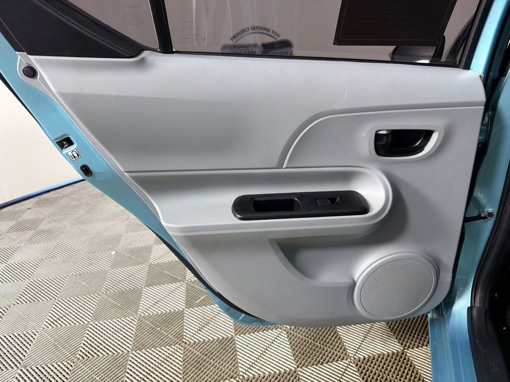 Used 2014 Toyota Prius C One image 20