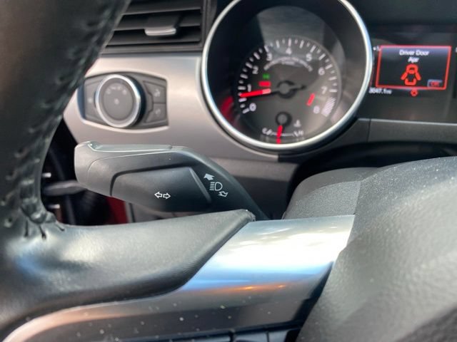 Used 2018 Ford Mustang GT Premium w/ Black Accent Package RWD image 35
