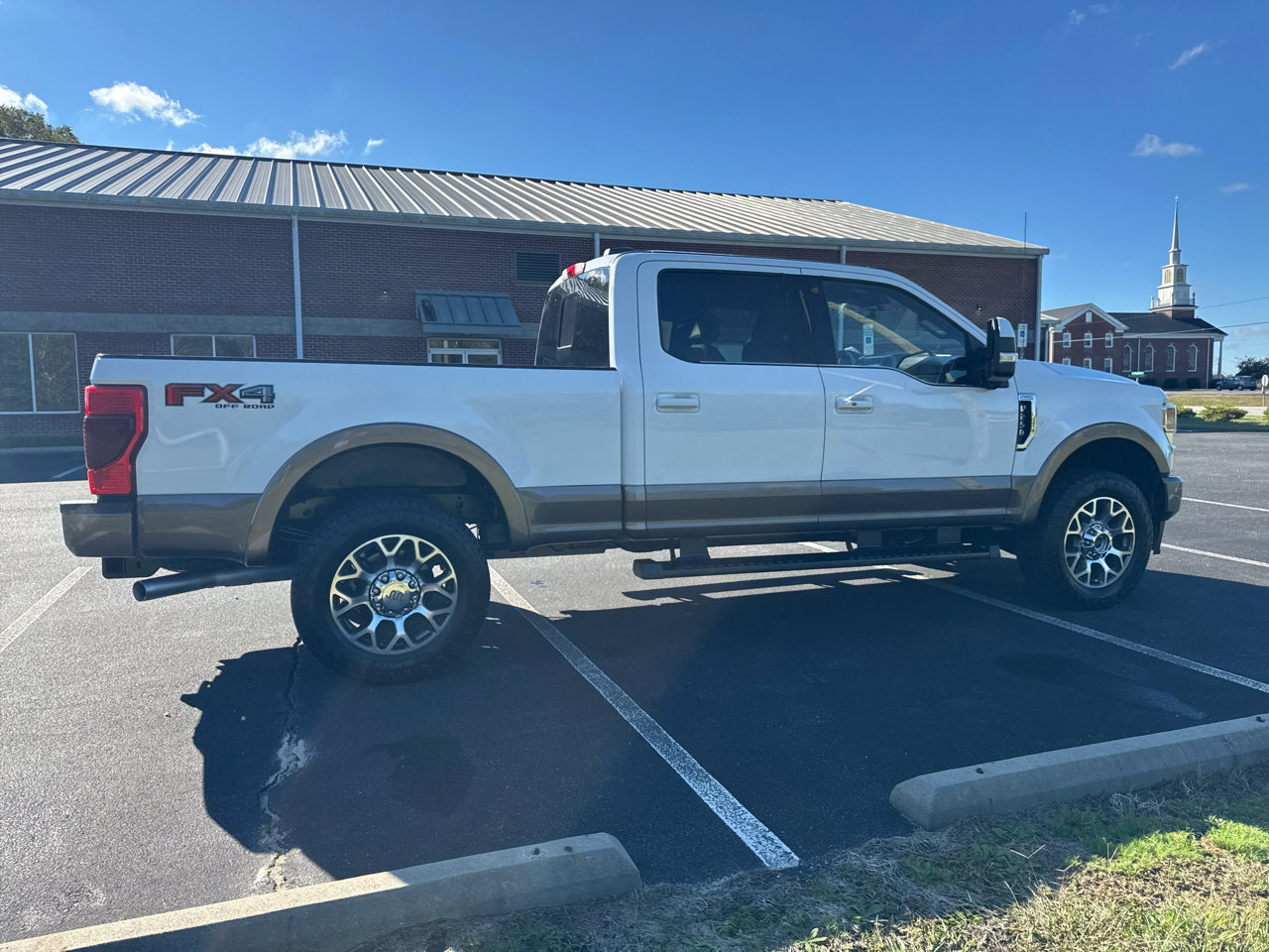 Used 2020 Ford F250 King Ranch w/ FX4 Off-Road Package image 5