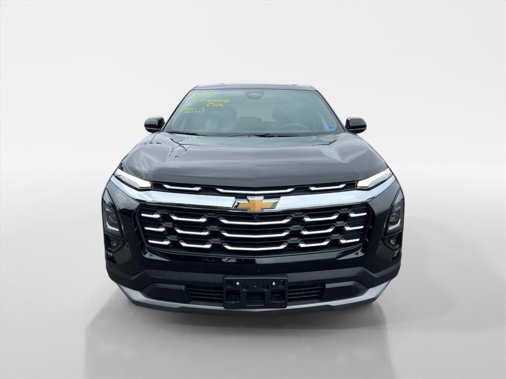 Used 2026 Chevrolet Equinox LT w/ Safety and Technology Package AWD/4WD image 8