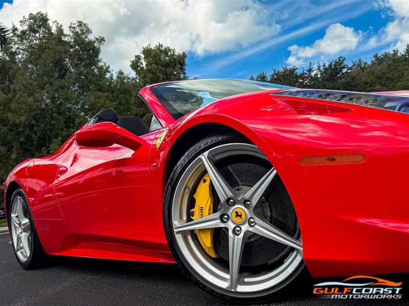Used 2013 Ferrari 458 Spider RWD image 56