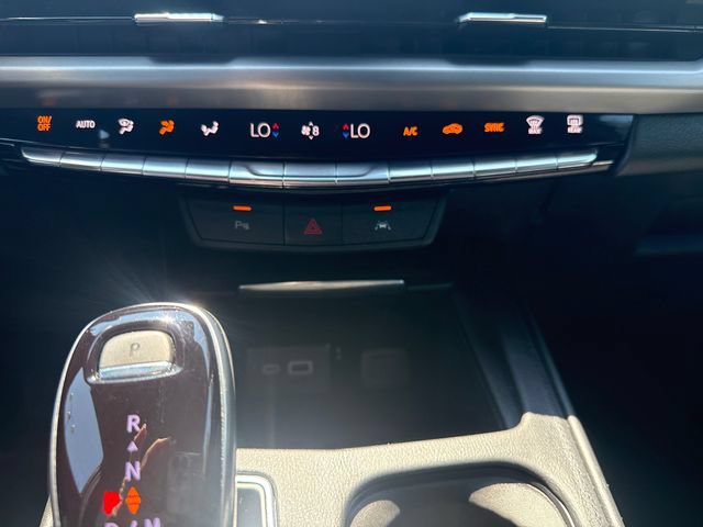 Used 2025 Cadillac XT4 Premium Luxury AWD/4WD image 25