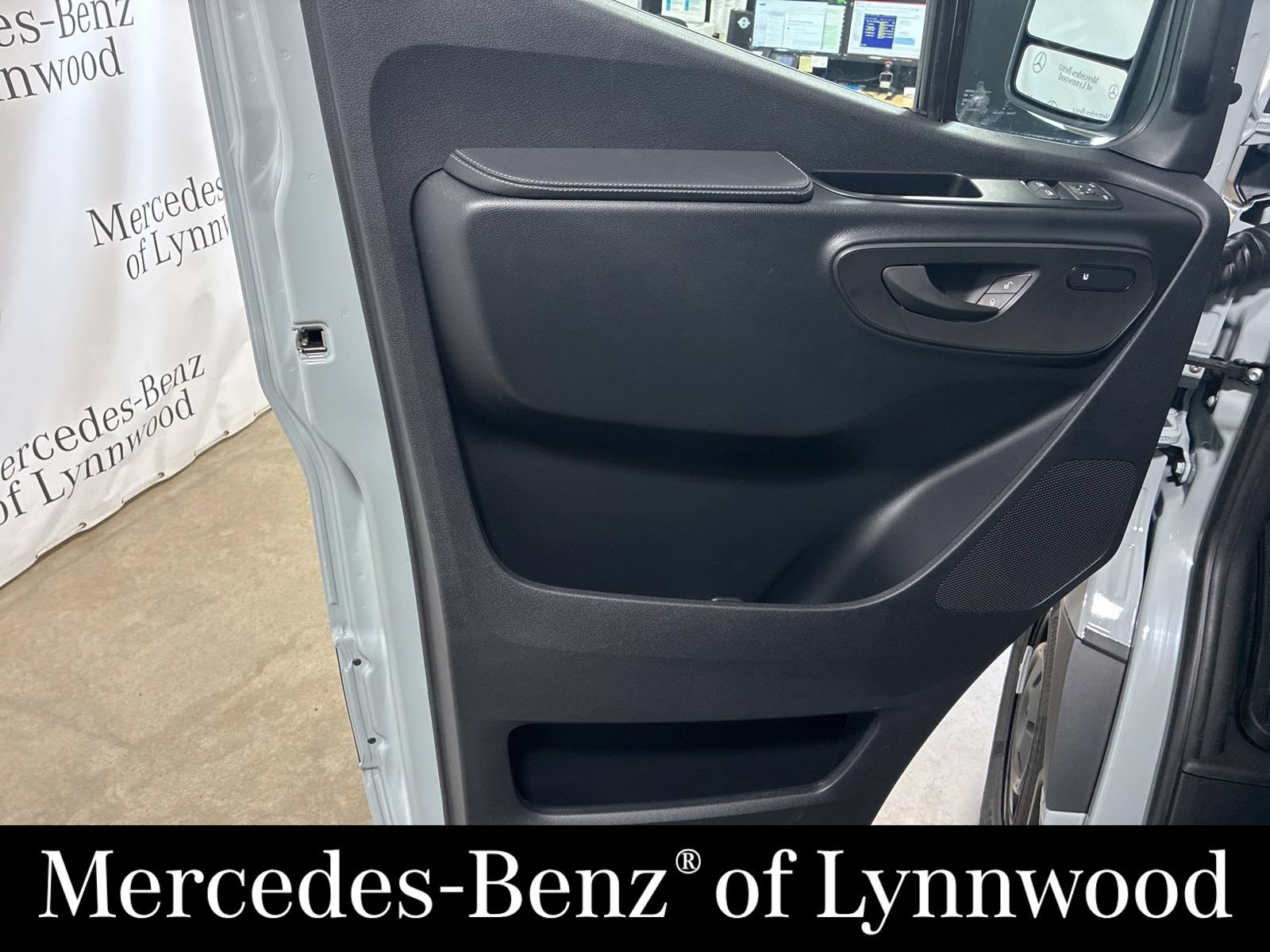 New 2026 Mercedes-Benz Sprinter 3500 image 10
