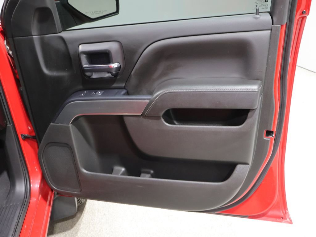 Used 2018 Chevrolet Silverado 1500 LT w/ All Star Edition AWD/4WD image 23