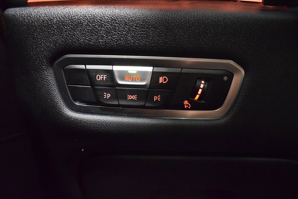 Used 2022 BMW X5 xDrive40i image 28