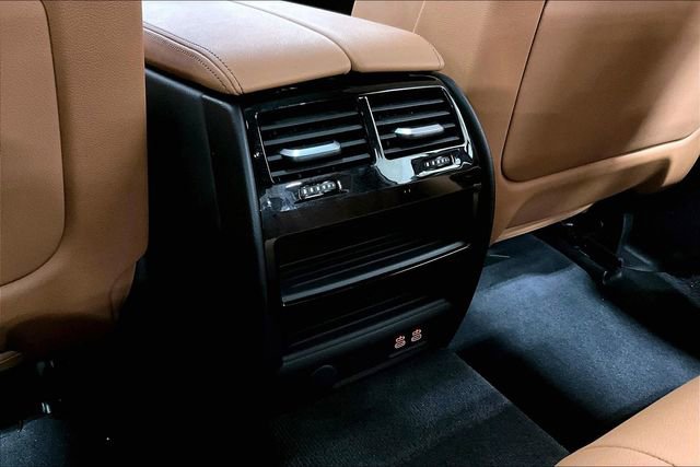 Used 2023 BMW 530i xDrive w/ Premium Package image 24