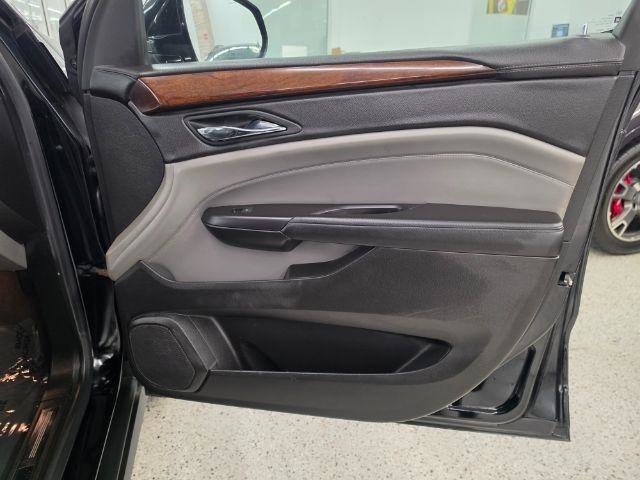 Used 2011 Cadillac SRX Performance FWD image 29