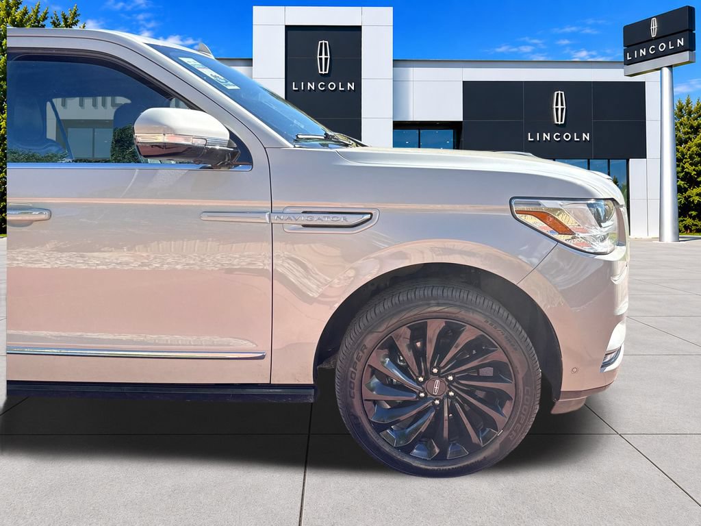 Certified 2021 Lincoln Navigator L Reserve AWD/4WD image 34