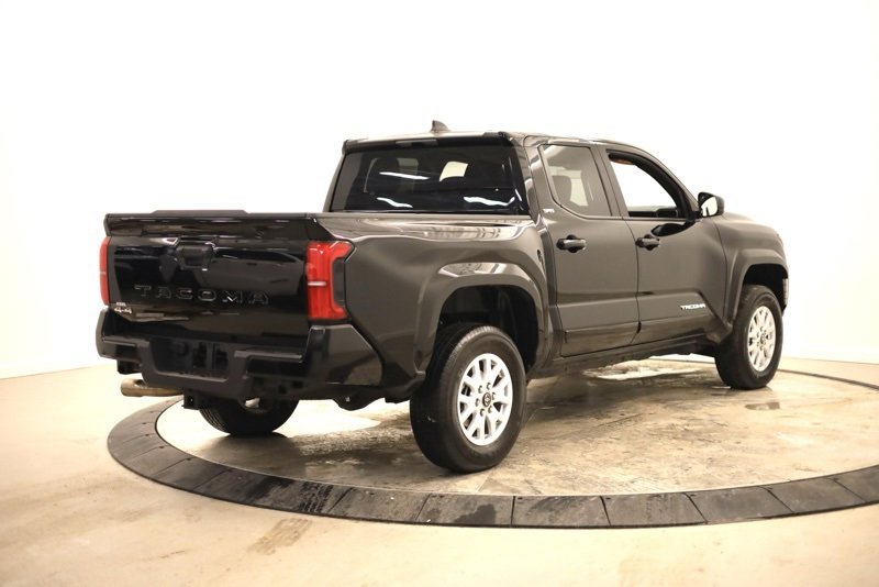 Certified 2025 Toyota Tacoma SR5 image 3