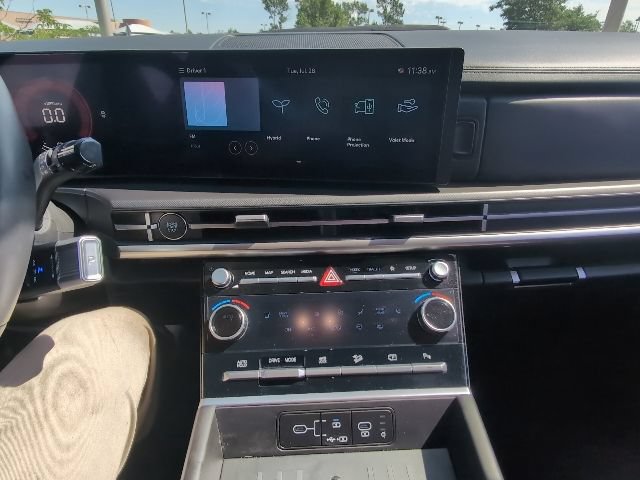 Used 2025 Hyundai Santa Fe SEL AWD/4WD image 21