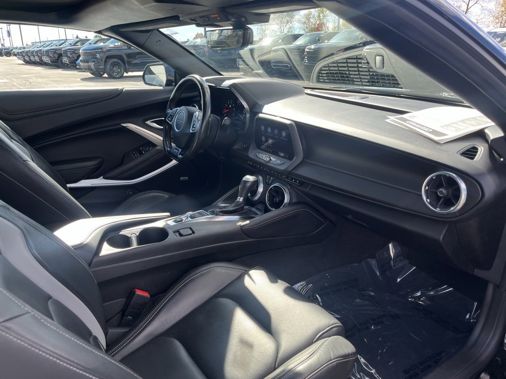 Used 2022 Chevrolet Camaro SS image 30