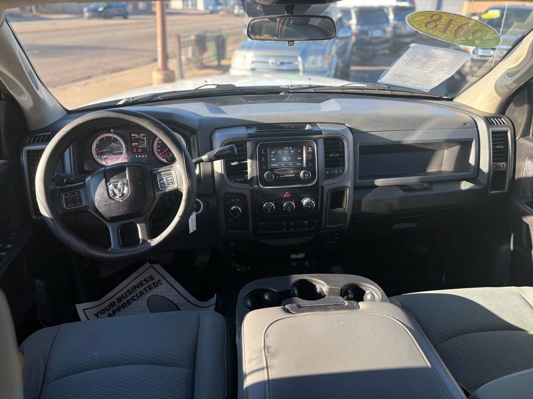 Used 2018 RAM 3500 Tradesman w/ Chrome Appearance Group image 19