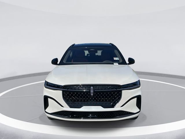 Used 2025 Lincoln Nautilus Black Label w/ Jet Appearance Package AWD/4WD image 2