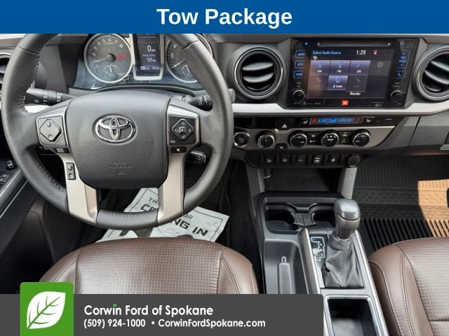 Used 2017 Toyota Tacoma Limited w/ Tow Package AWD/4WD image 3