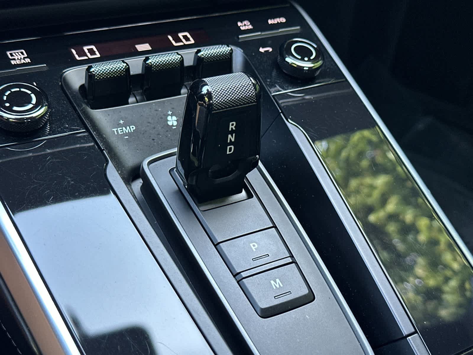 Certified 2024 Porsche 911 Turbo S AWD/4WD image 21