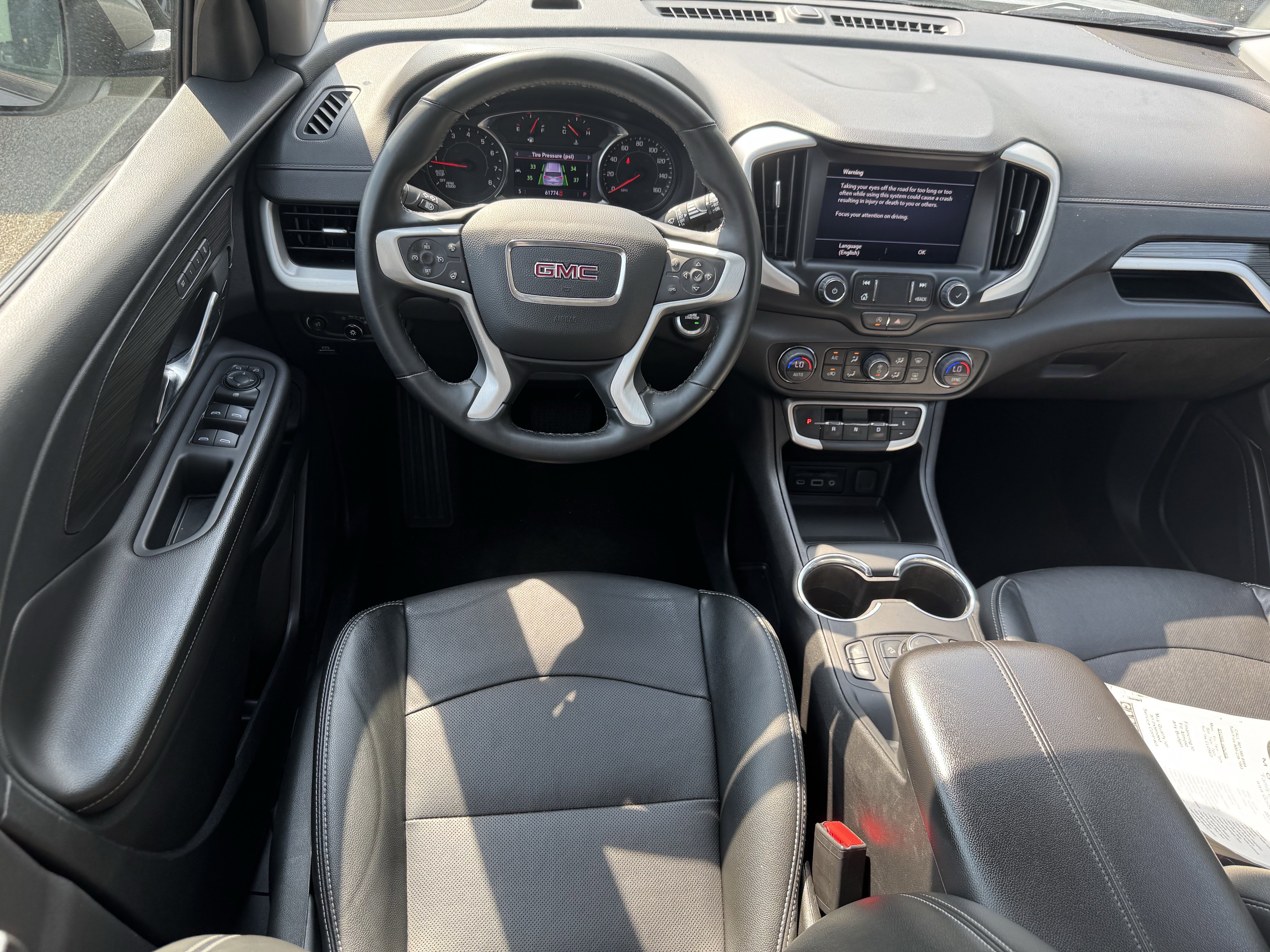 Used 2023 GMC Terrain SLT image 7