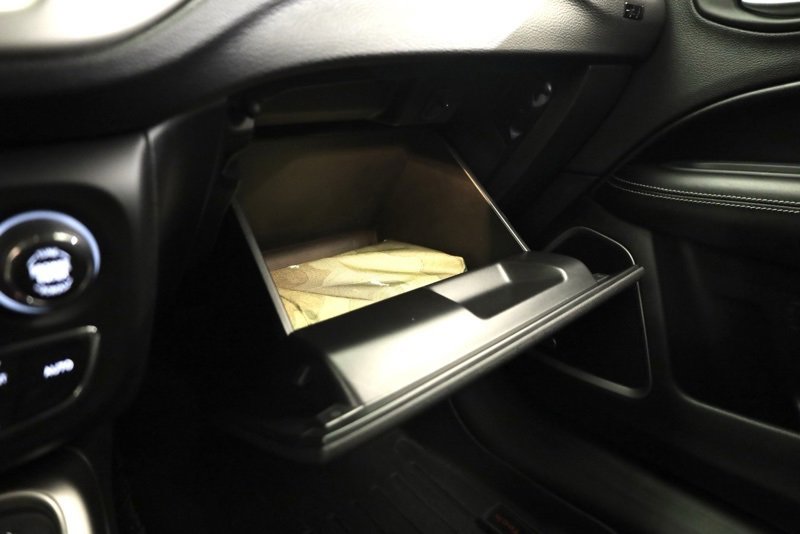 Used 2021 Jeep Compass 80th Special Edition w/ Sun and Sound Group image 27