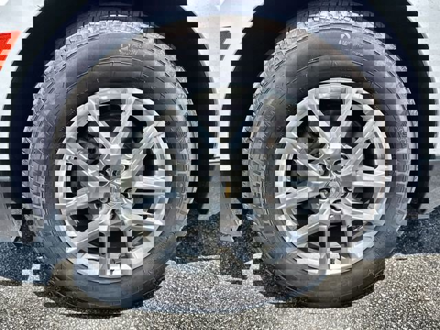 New 2024 Chevrolet Equinox LS w/ LPO, Floor Liner Package image 33