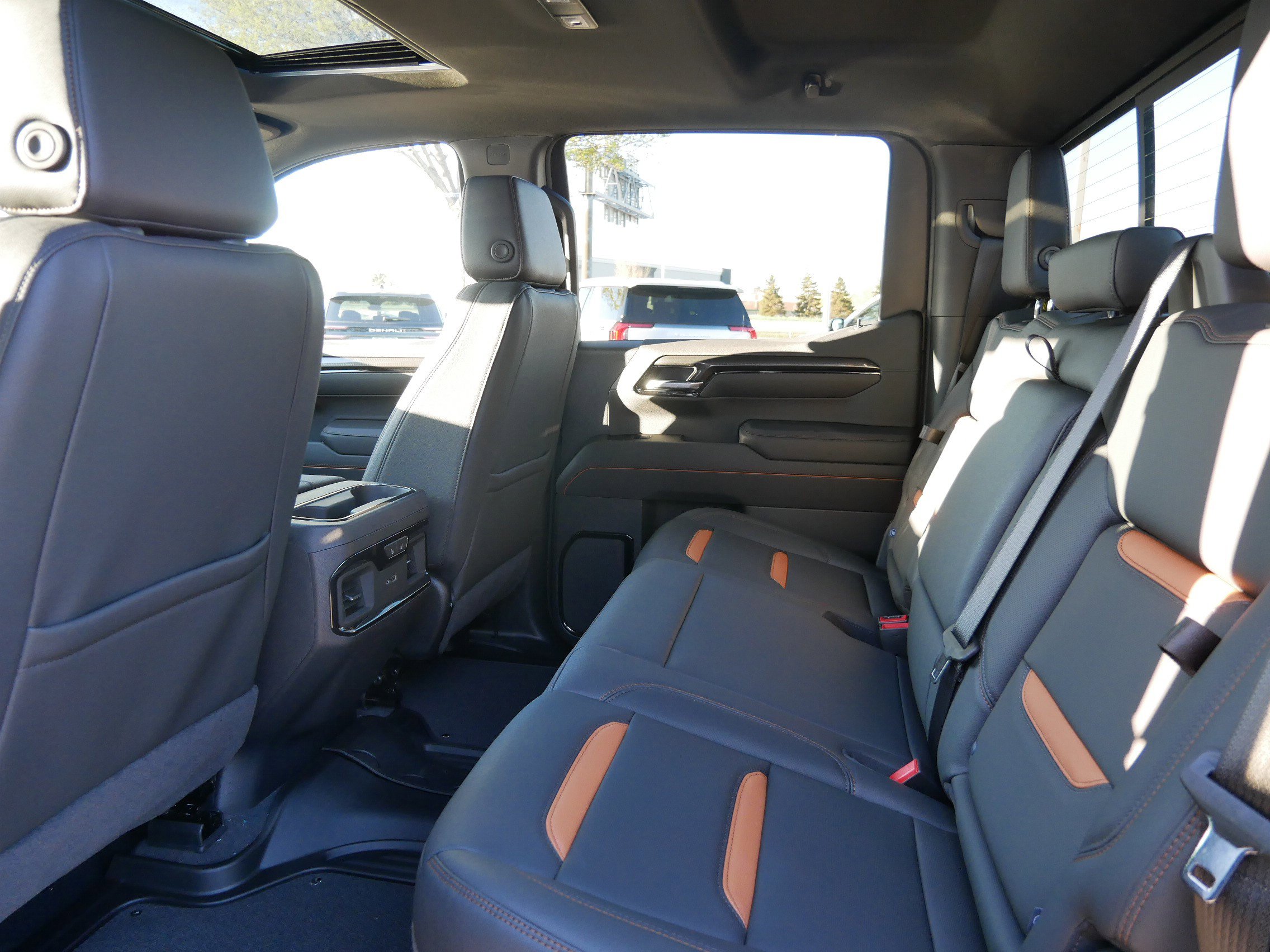 New 2026 GMC Sierra 1500 AT4 AWD/4WD image 7