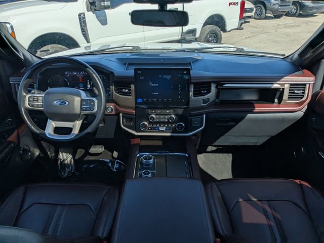 Used 2024 Ford Expedition Limited AWD/4WD image 15