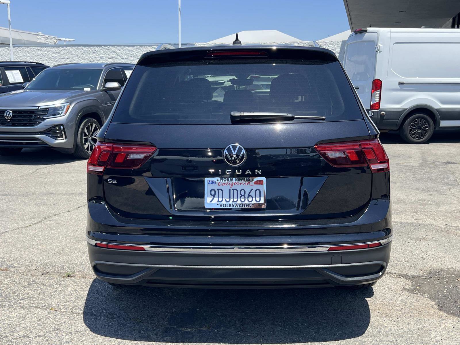 Certified 2022 Volkswagen Tiguan SE FWD image 24