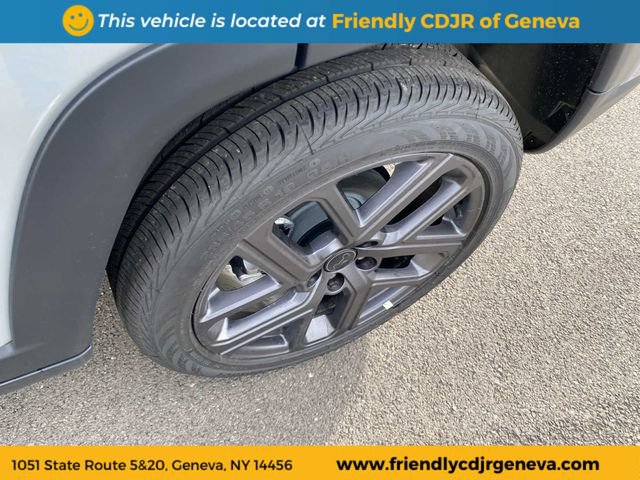 Used 2026 Jeep Compass Limited AWD/4WD image 26