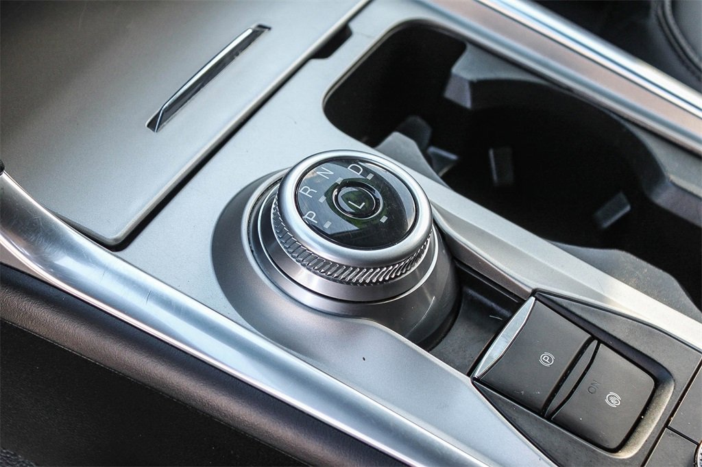 Used 2023 Ford Explorer XLT w/ Equipment Group 202A image 26