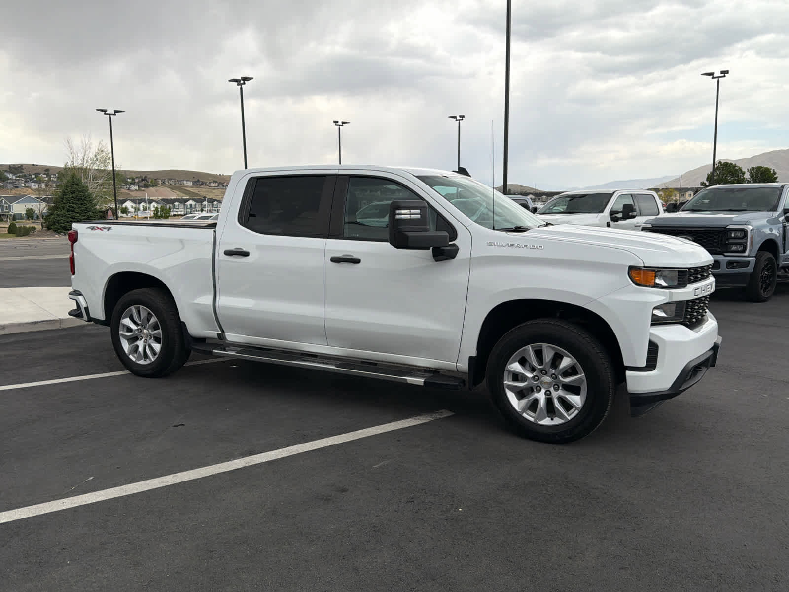Used 2021 Chevrolet Silverado 1500 Custom w/ Custom Max Trailering Package AWD/4WD image 6
