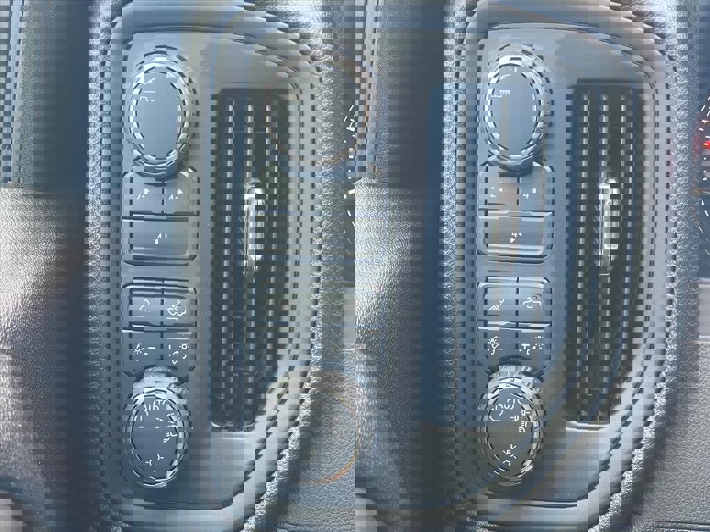 New 2026 Chevrolet Silverado 2500 Custom w/ Custom Value Package image 18