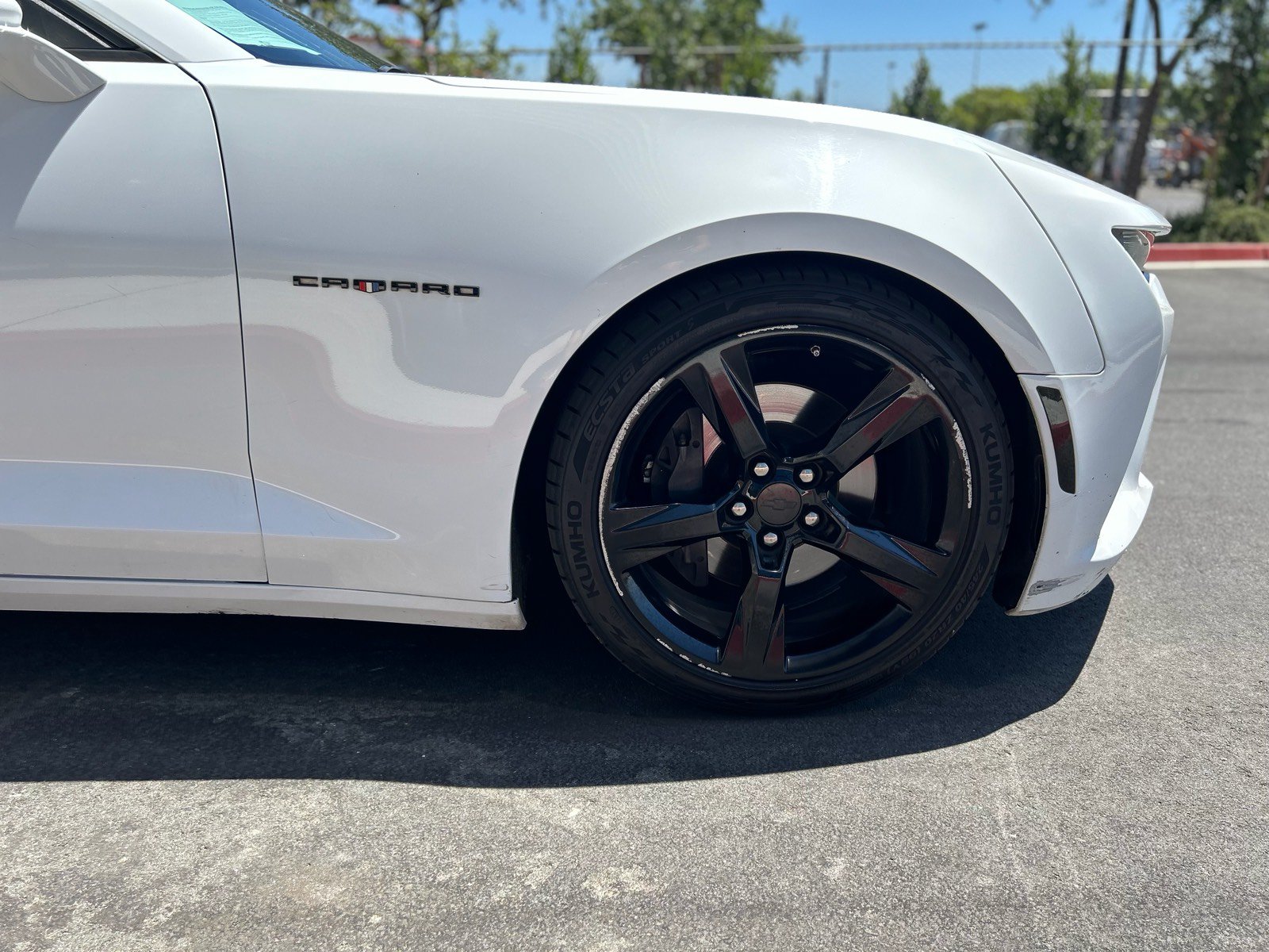 Used 2018 Chevrolet Camaro SS RWD image 13
