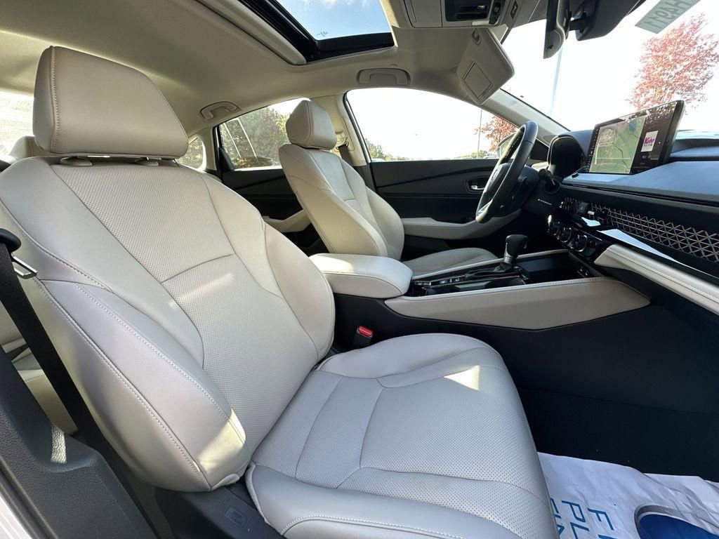 New 2025 Honda Accord Touring image 27
