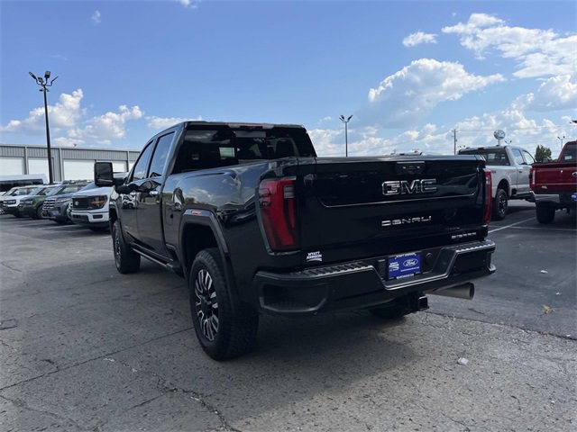 Used 2024 GMC Sierra 2500 Denali Ultimate image 5