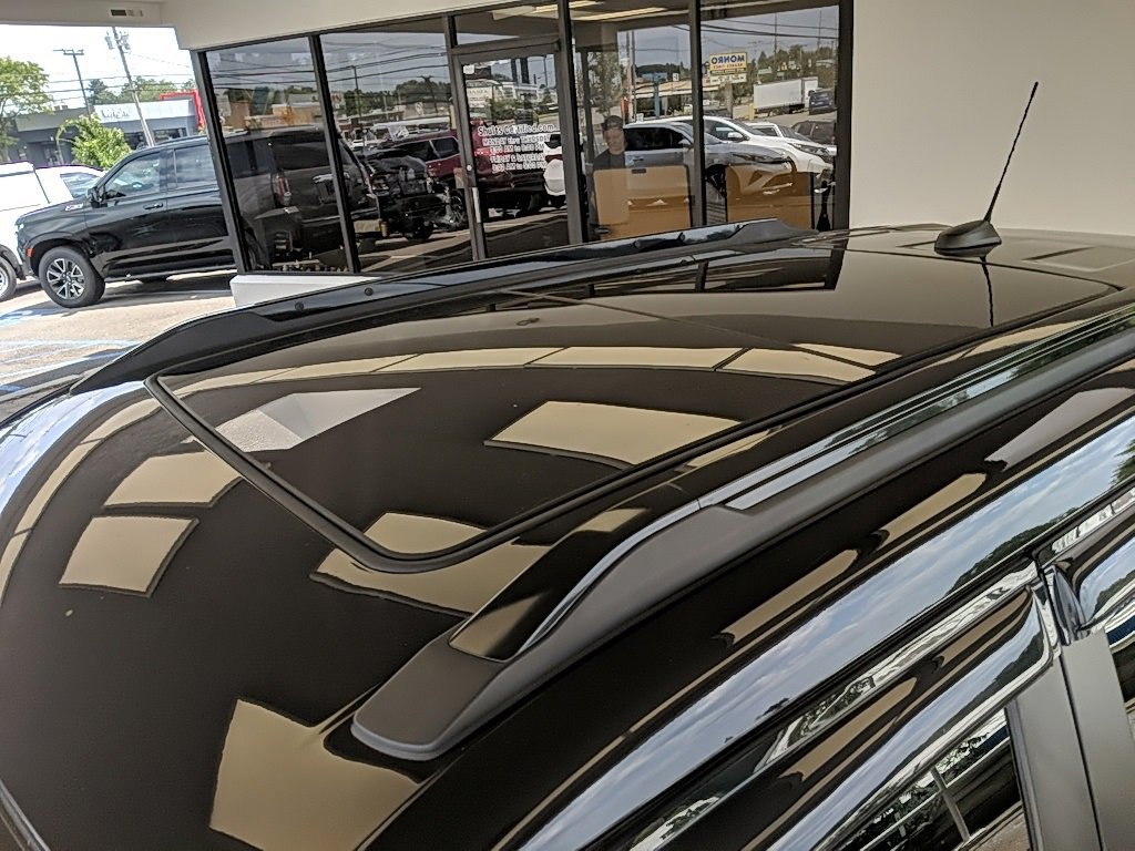 Used 2021 Chevrolet TrailBlazer RS w/ Sun and Liftgate Package image 9