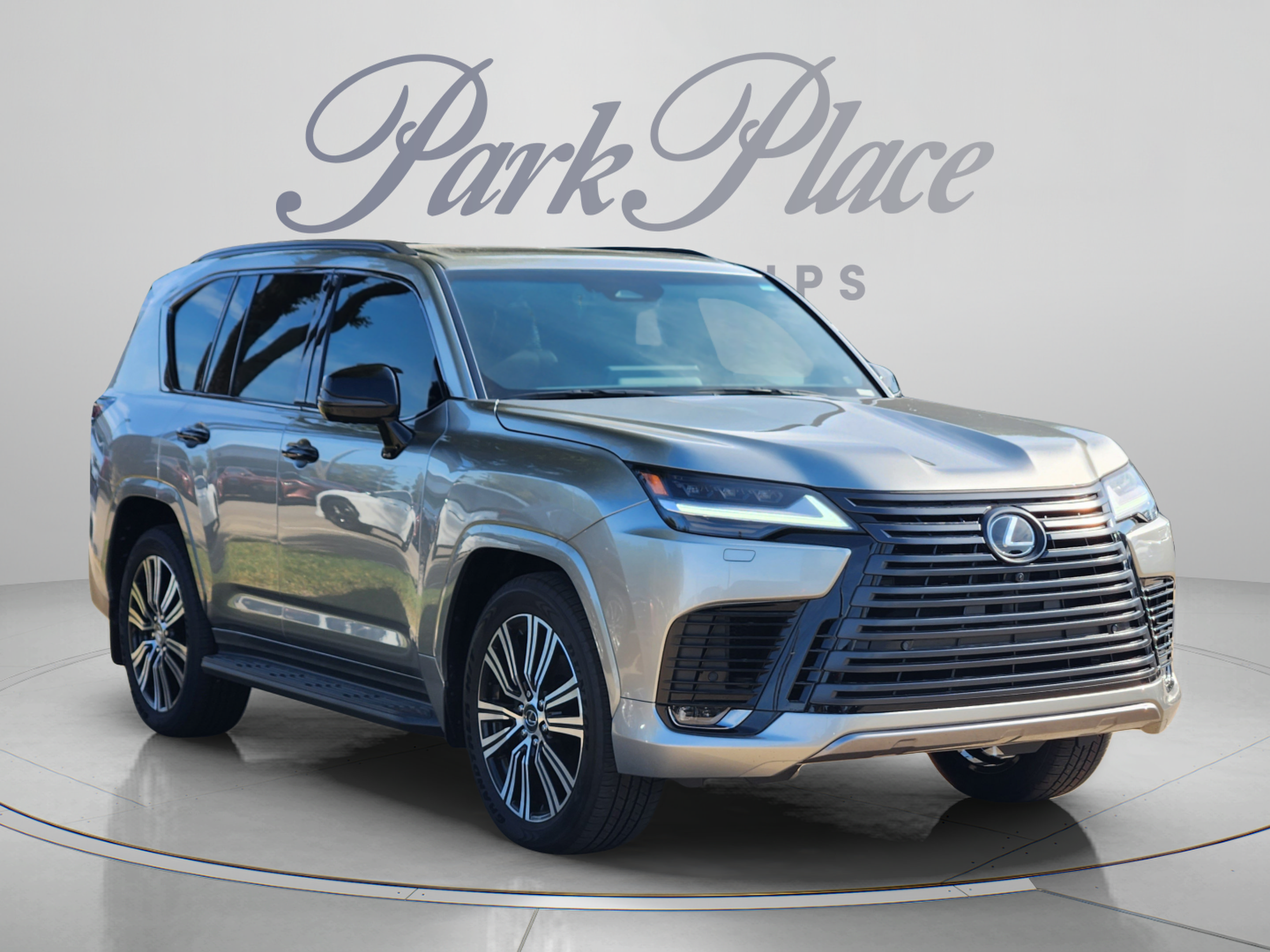 New 2026 Lexus LX 600 4WD w/ Luxury Package image 4